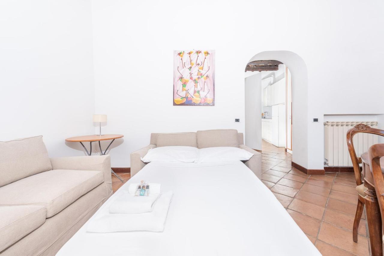 Stunning Campo De Fiori Apartment With Terrace Рим Экстерьер фото