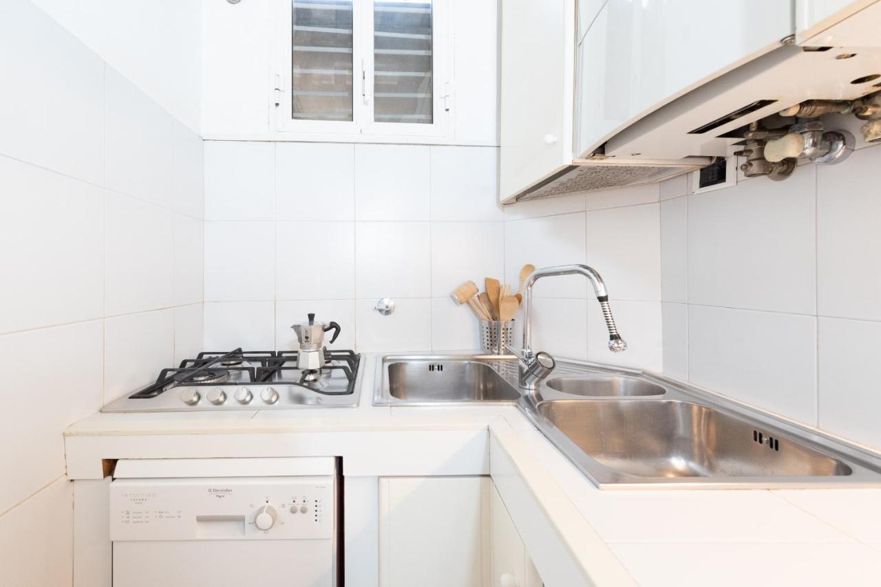 Stunning Campo De Fiori Apartment With Terrace Рим Экстерьер фото